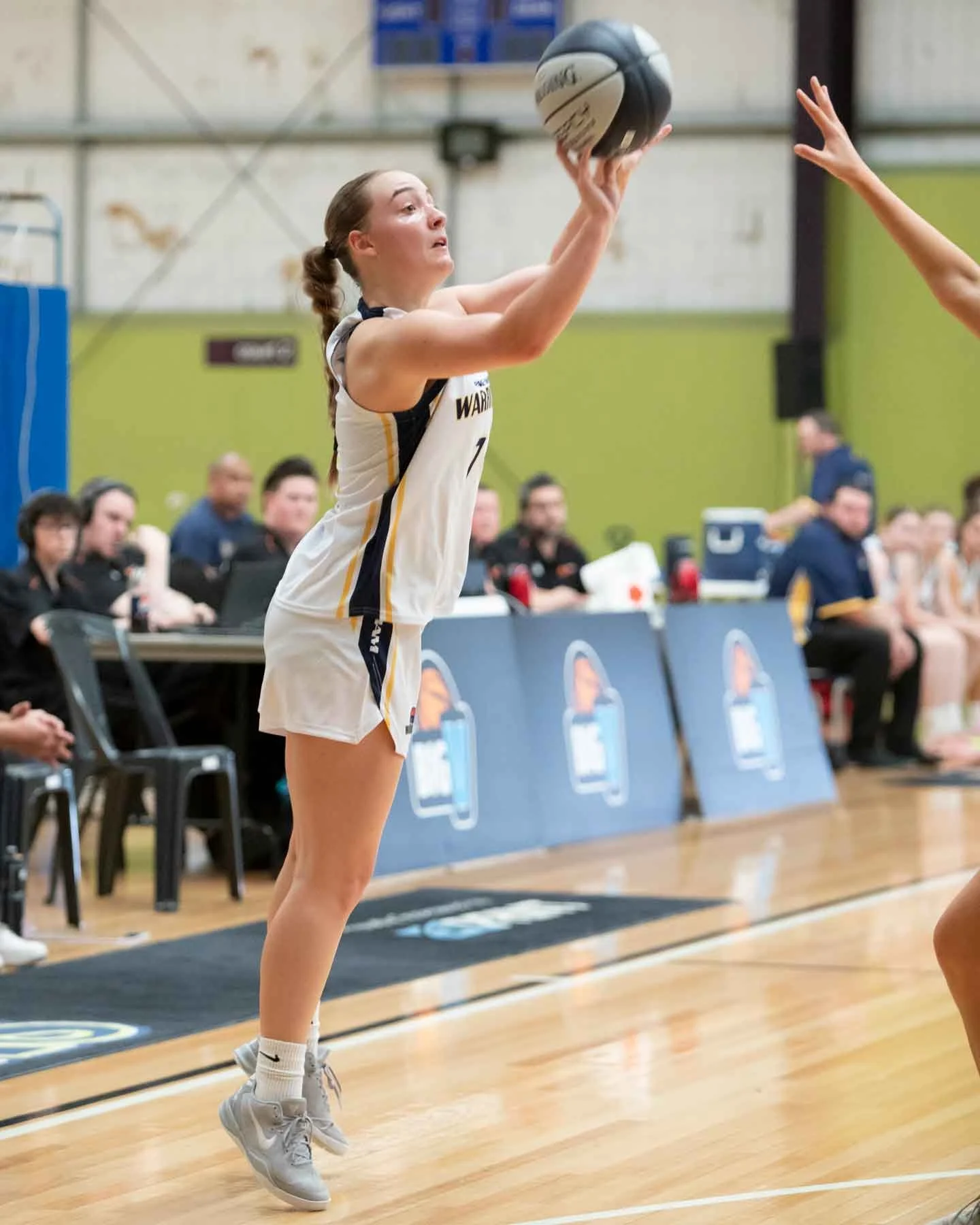 R2 VYCW PakenhamVEltham  MS4_9720_01.jpg