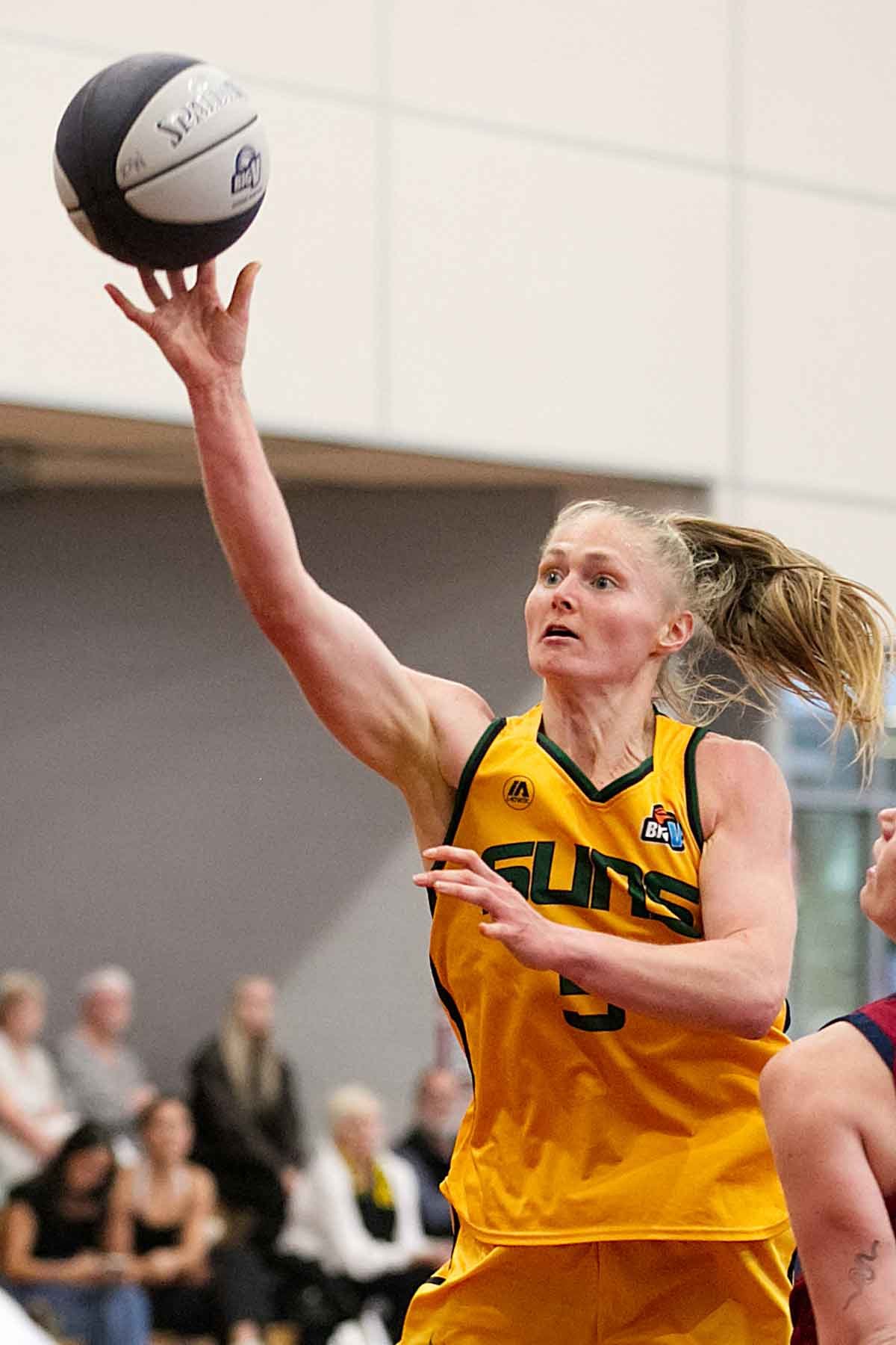 R01_CW McKinnon_V_Sherbrooke 6DSP_8468_1.jpg