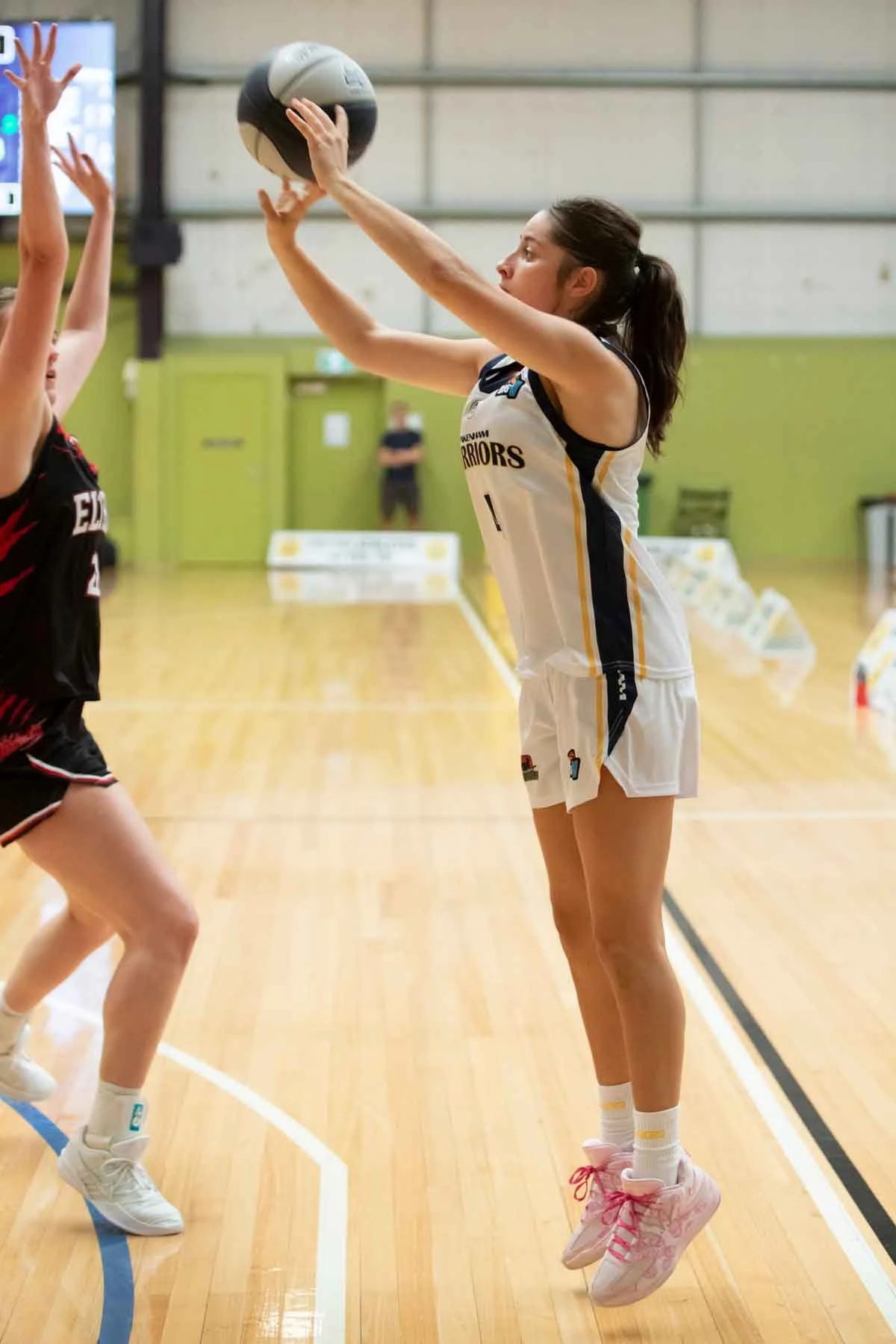 R2 VYCW PakenhamVEltham  MS4_9729_01.jpg