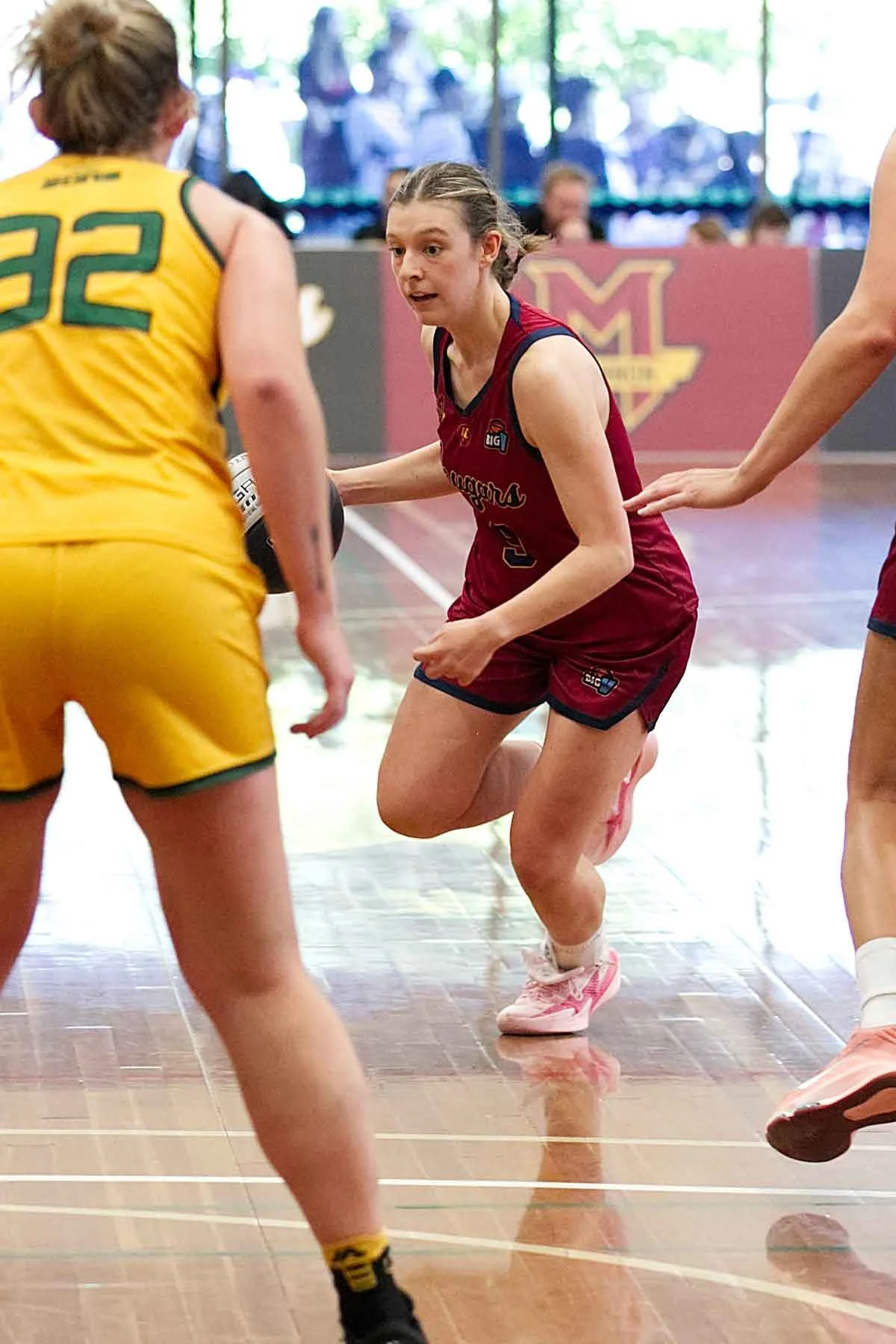 R01_CW McKinnon_V_Sherbrooke 6DSP_8251.jpg