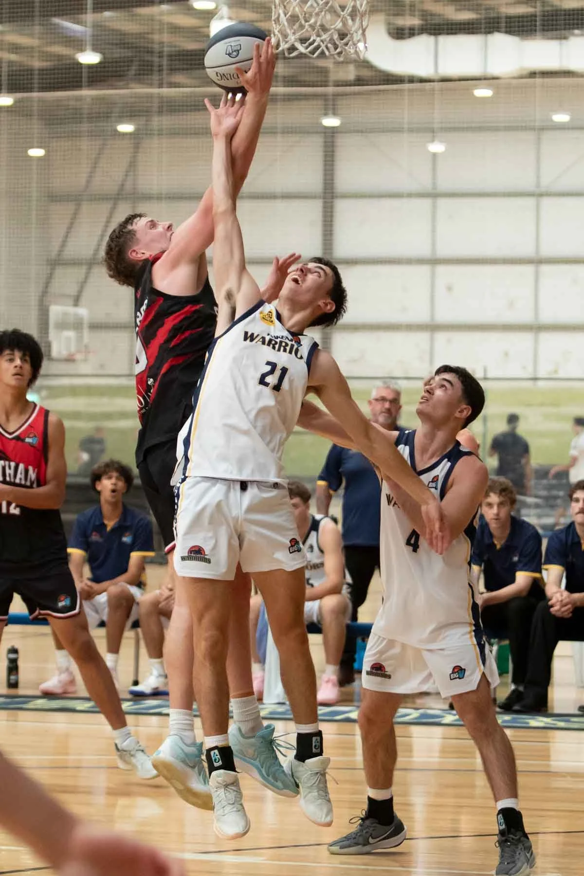 R2 VYCM PakenhamVEltham  MS4_1053_01.jpg