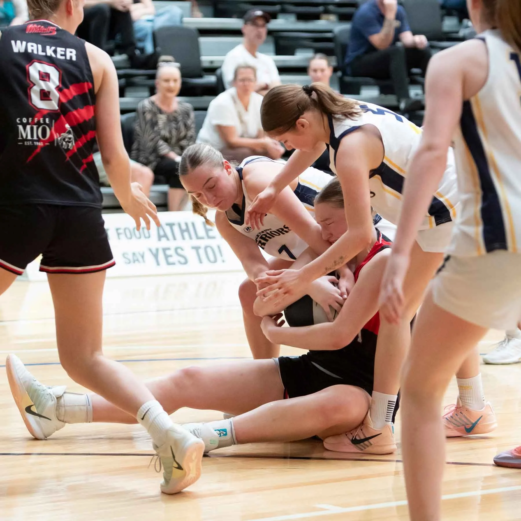 R2 VYCW PakenhamVEltham  MS4_9897_01.jpg