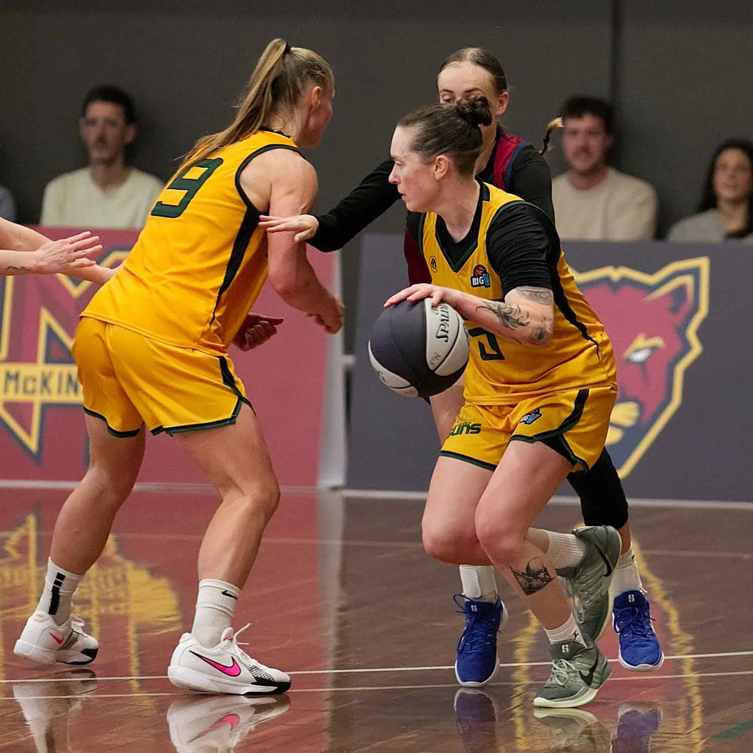 R01_CW McKinnon_V_Sherbrooke 6DSP_8747.jpg