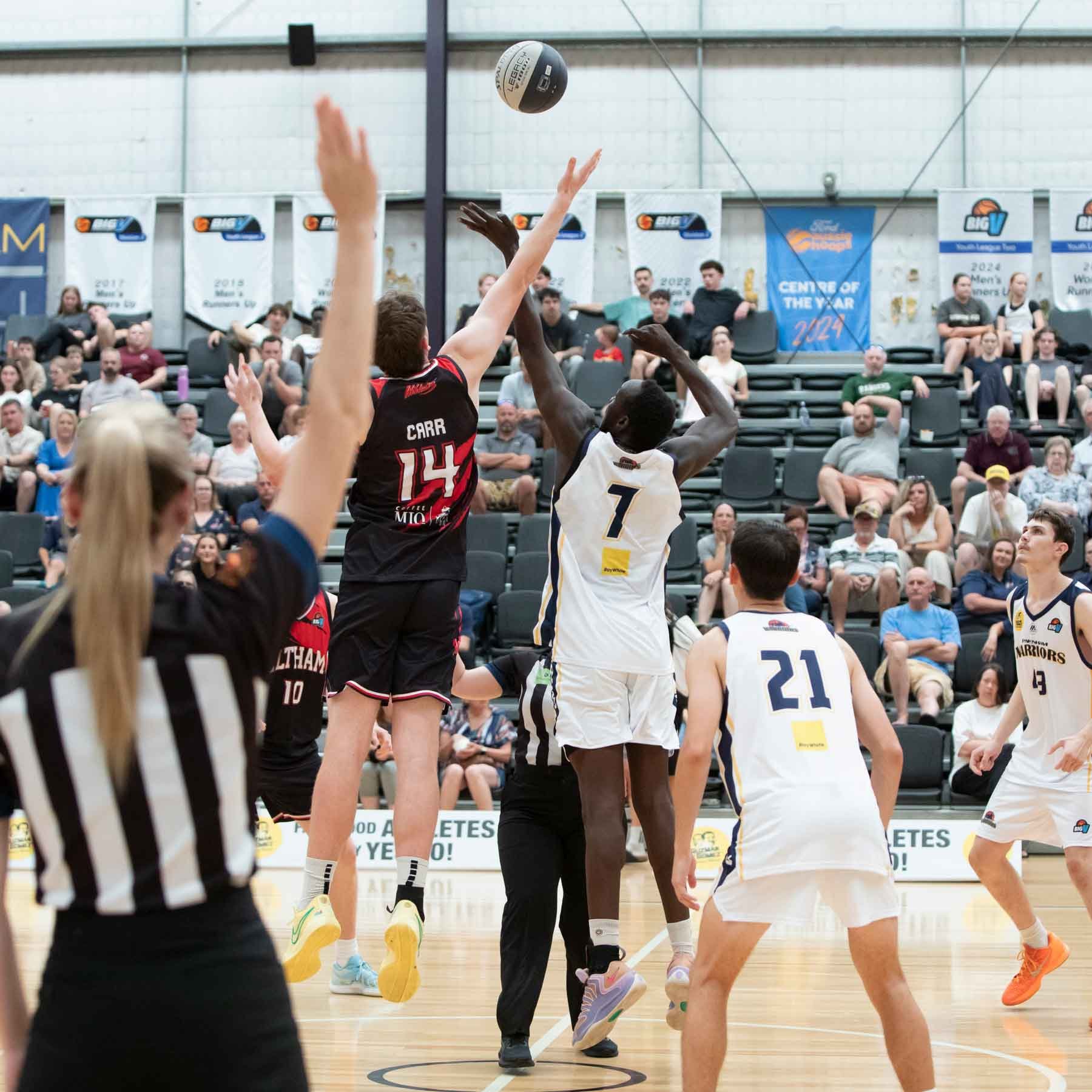 R2 VYCM PakenhamVEltham  MS4_0308_01.jpg