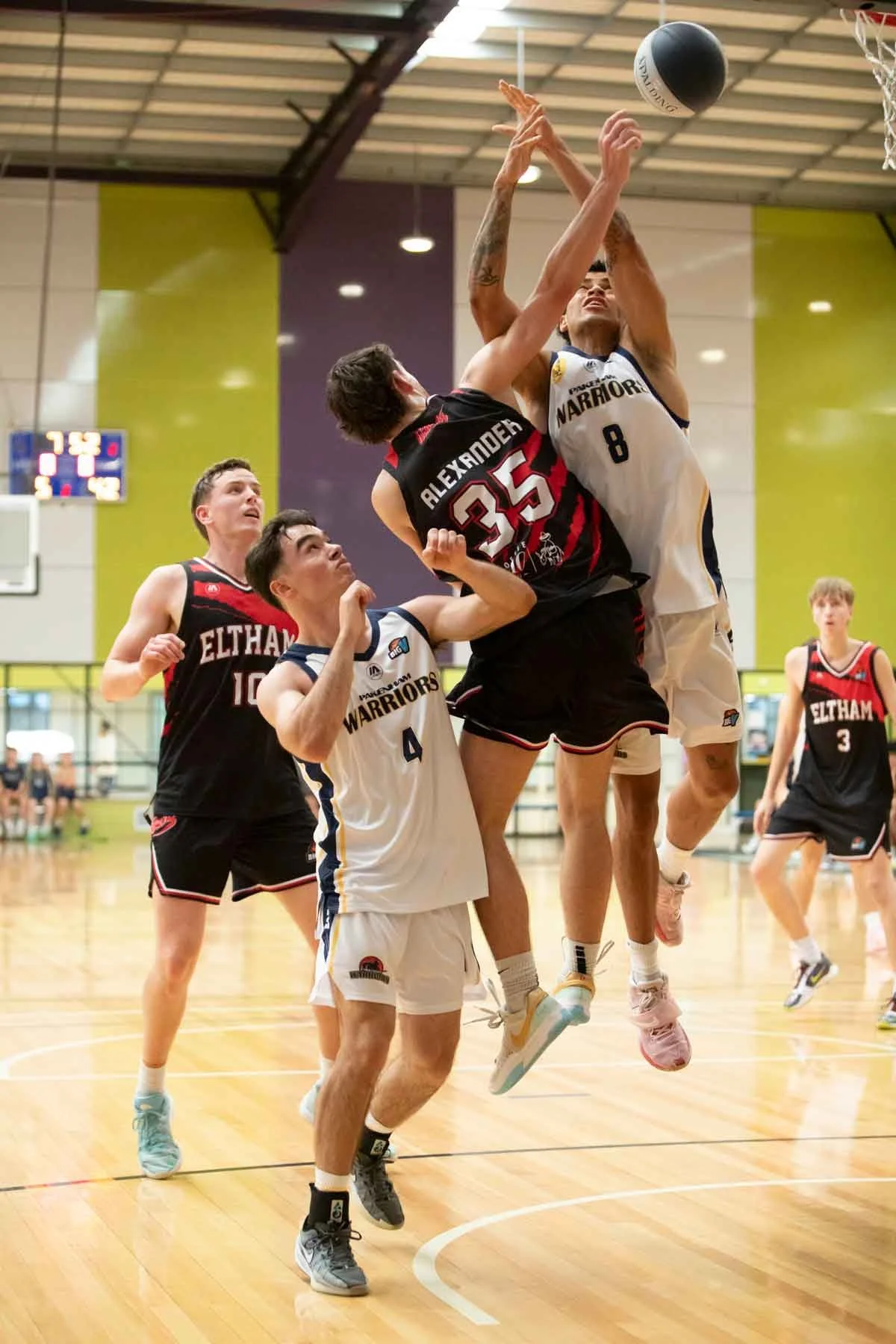 R2 VYCM PakenhamVEltham  MS4_0568_01.jpg