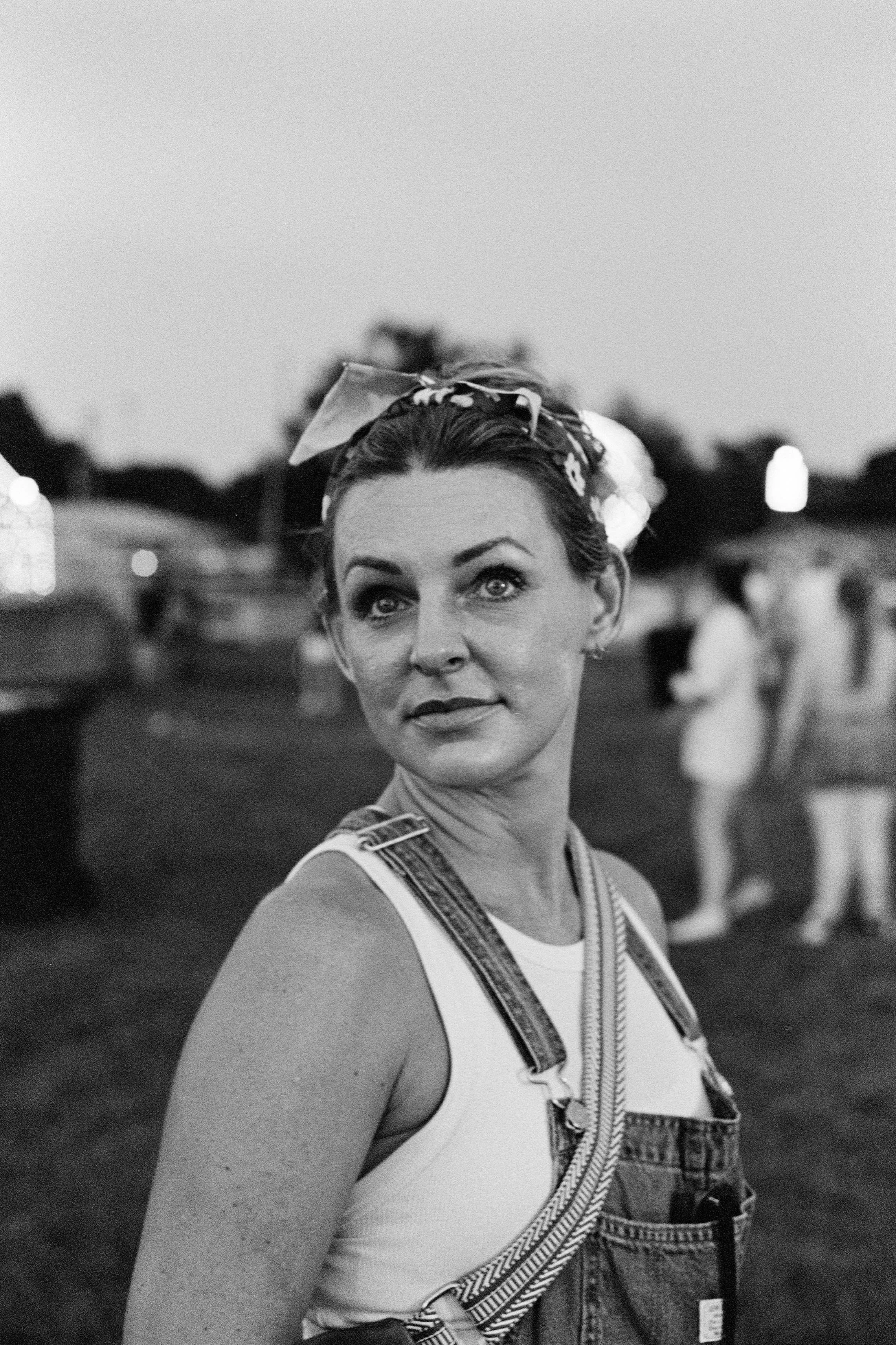 aRoll 22 (Cole Co. Fair) Kodak Tri-X 35mm @3200 (16) copy 2.jpg