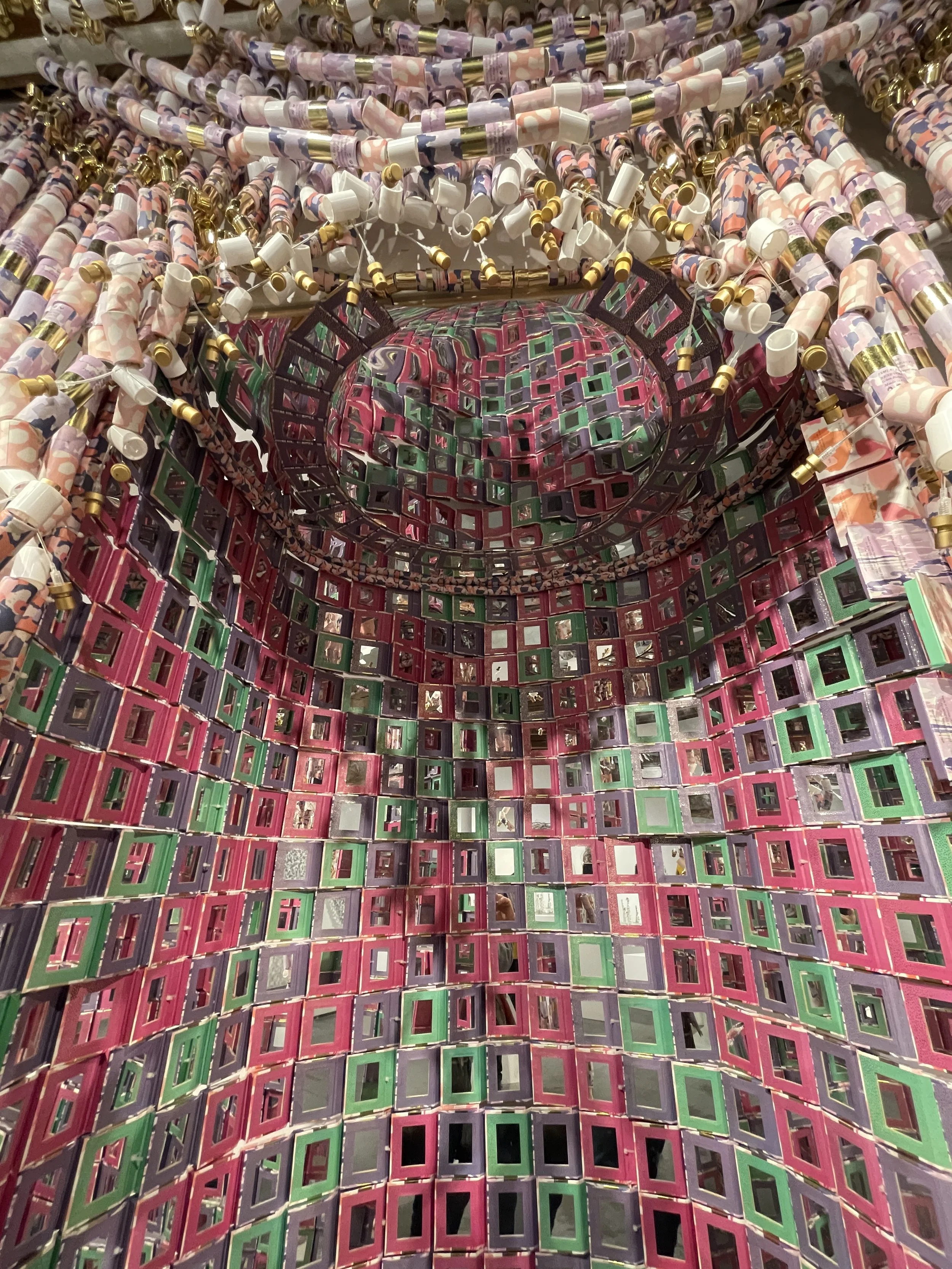 PRODUCTION LINE - SELFIE BOOTH CEILING