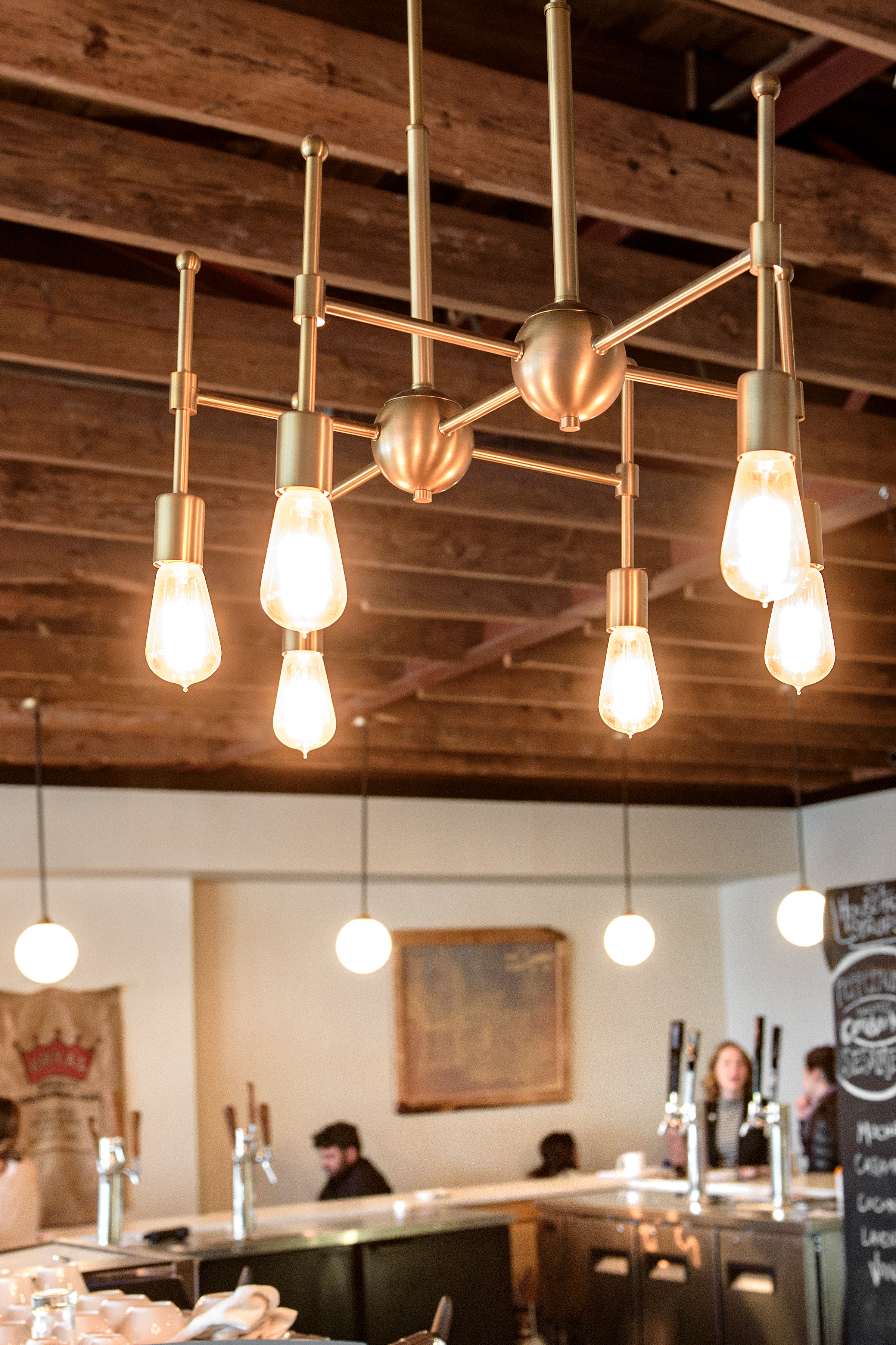Lighting_3368_print res.jpg