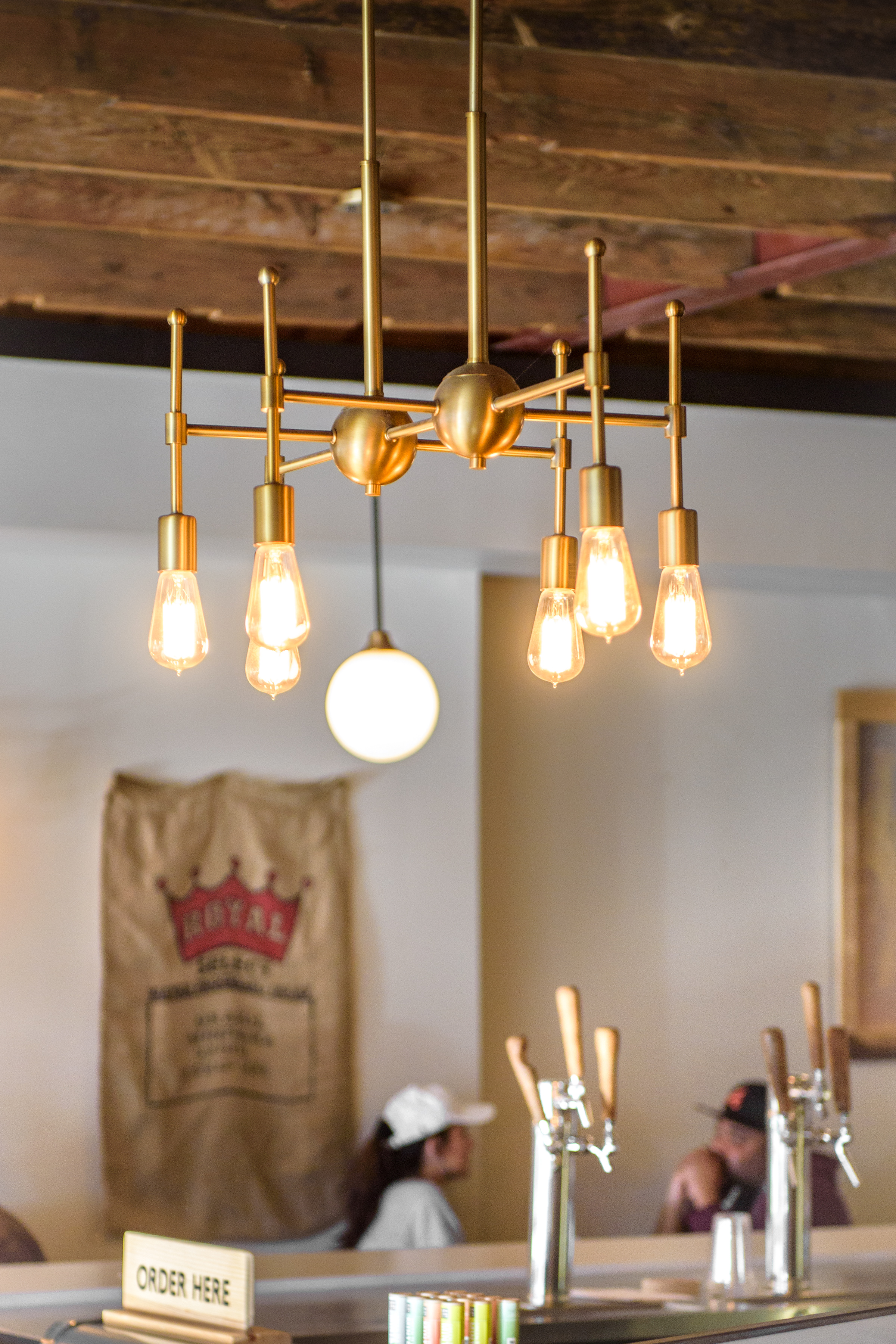 Lighting_4165_print res.jpg
