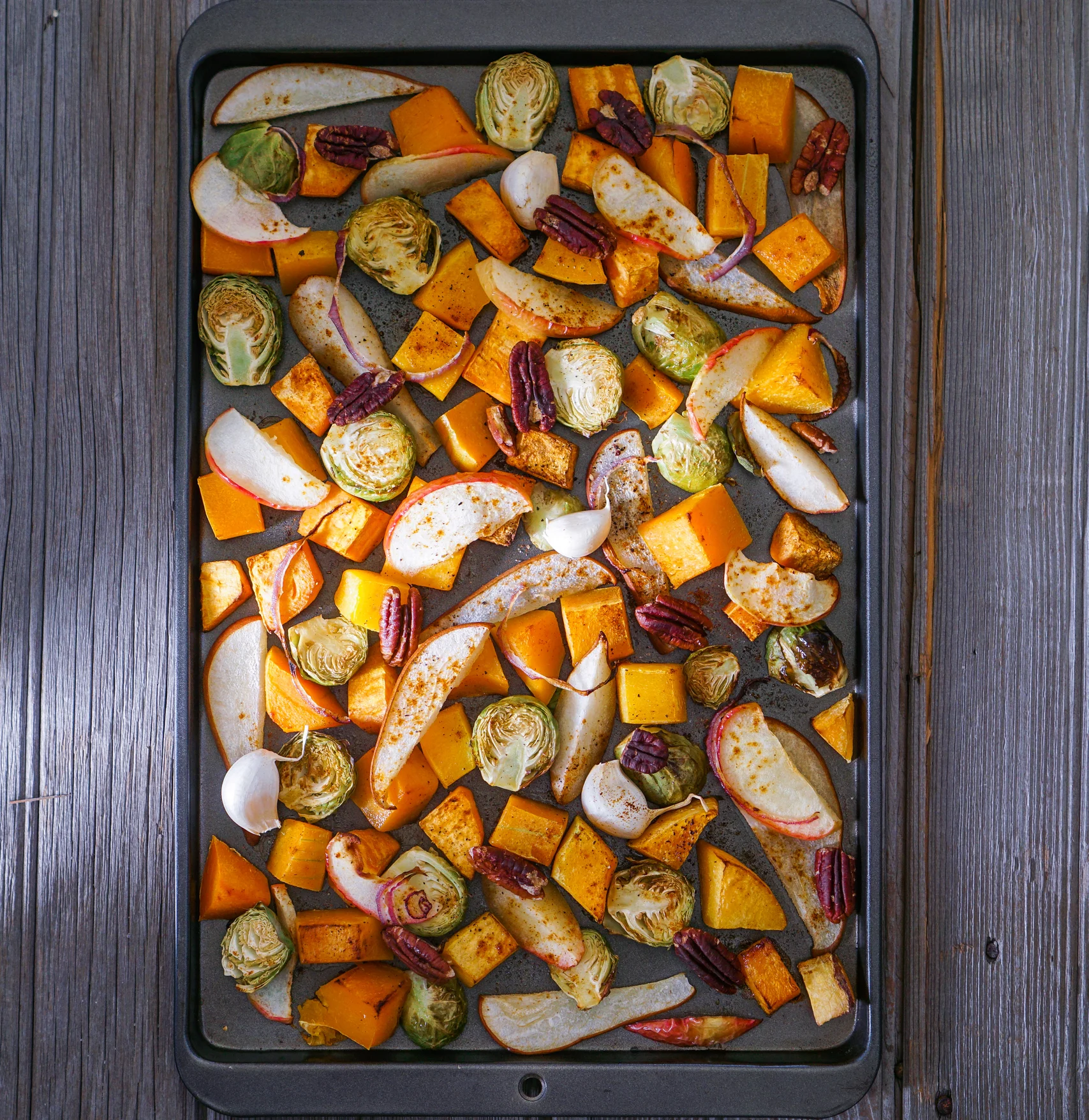ROASTED VEGGIES ARE EASY!