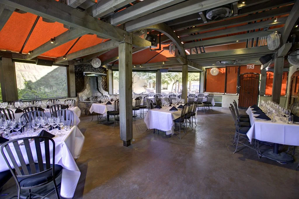 vineyard-patio-room-up-to-80-people-elbow-room-fresno-nice-design-4-1024-x-682.jpg