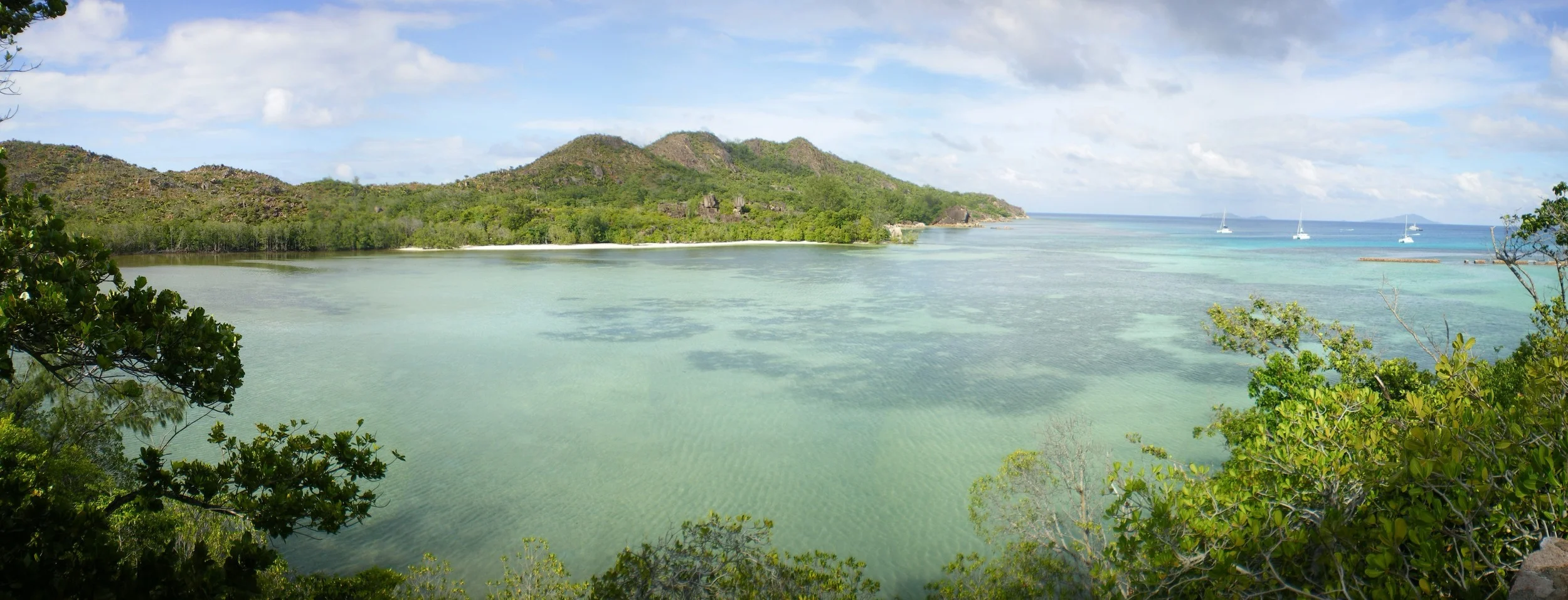 Laraie Bay on Curieuse