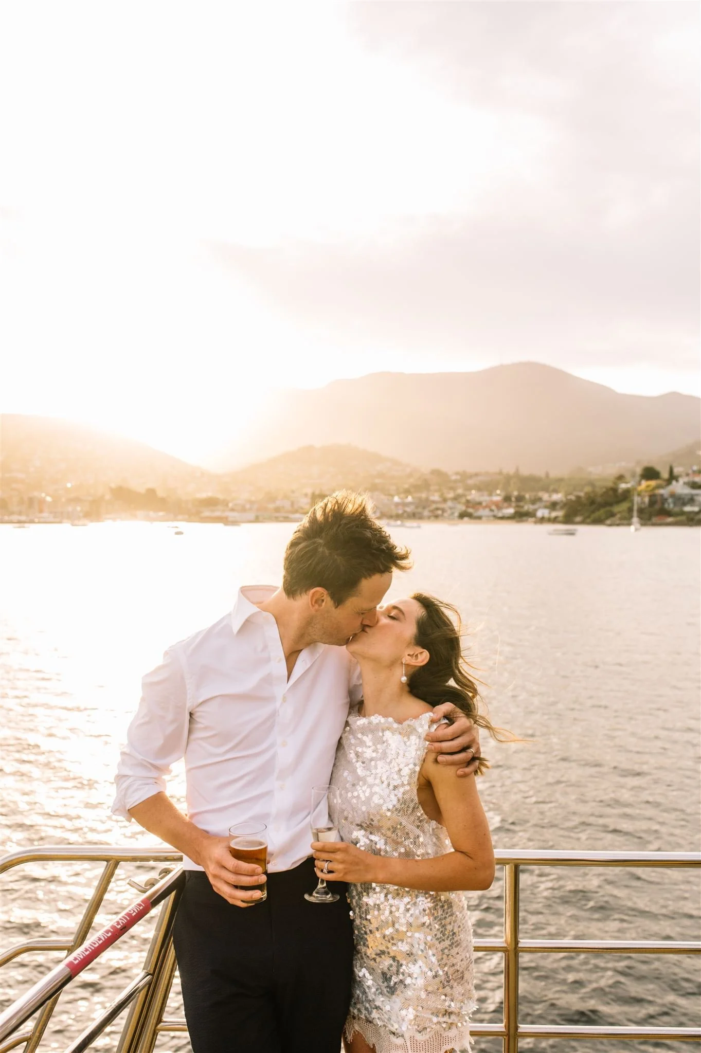 L+T-900_websize (1).jpg