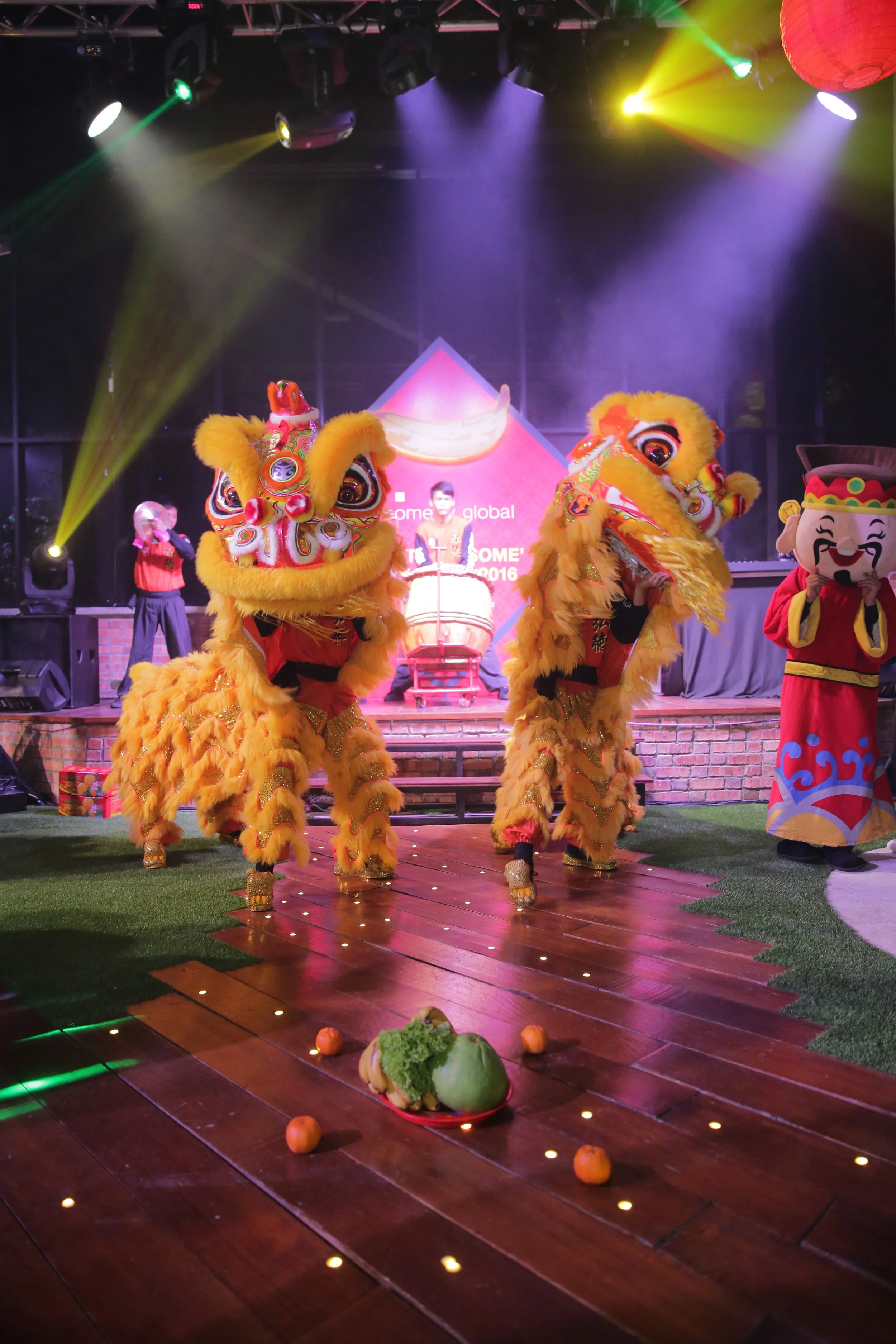 It's That Time of Year Again, Festivities!