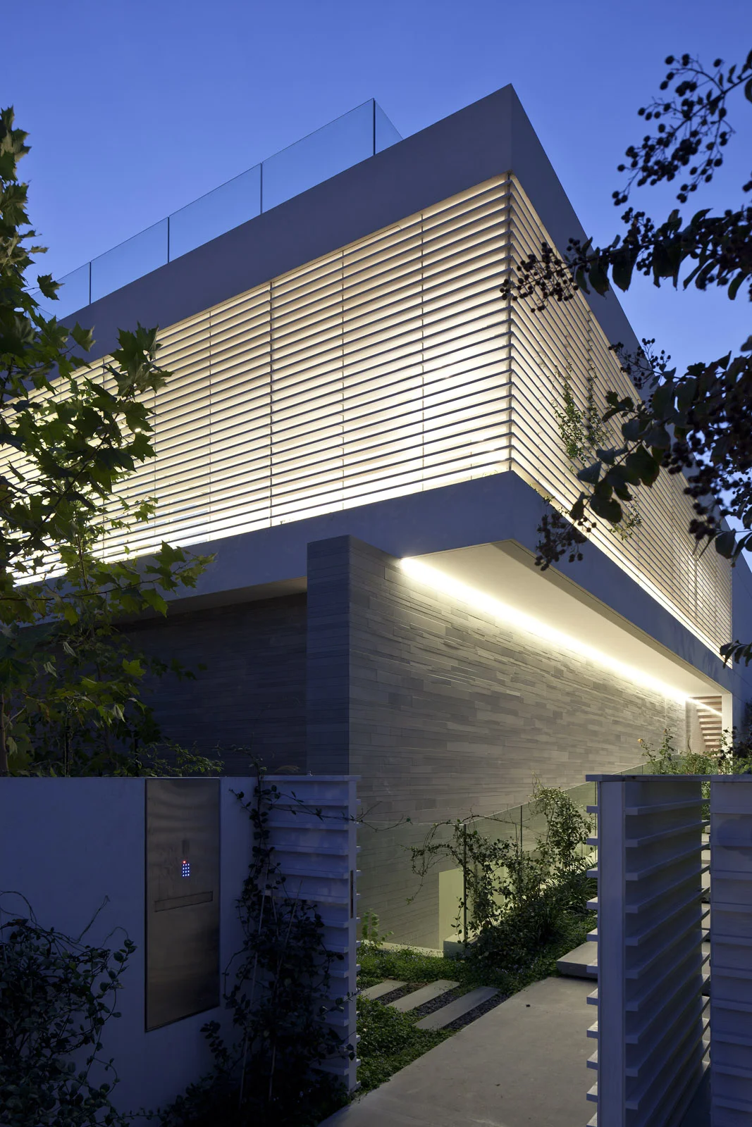 TSIONI_HOUSE_066.jpg