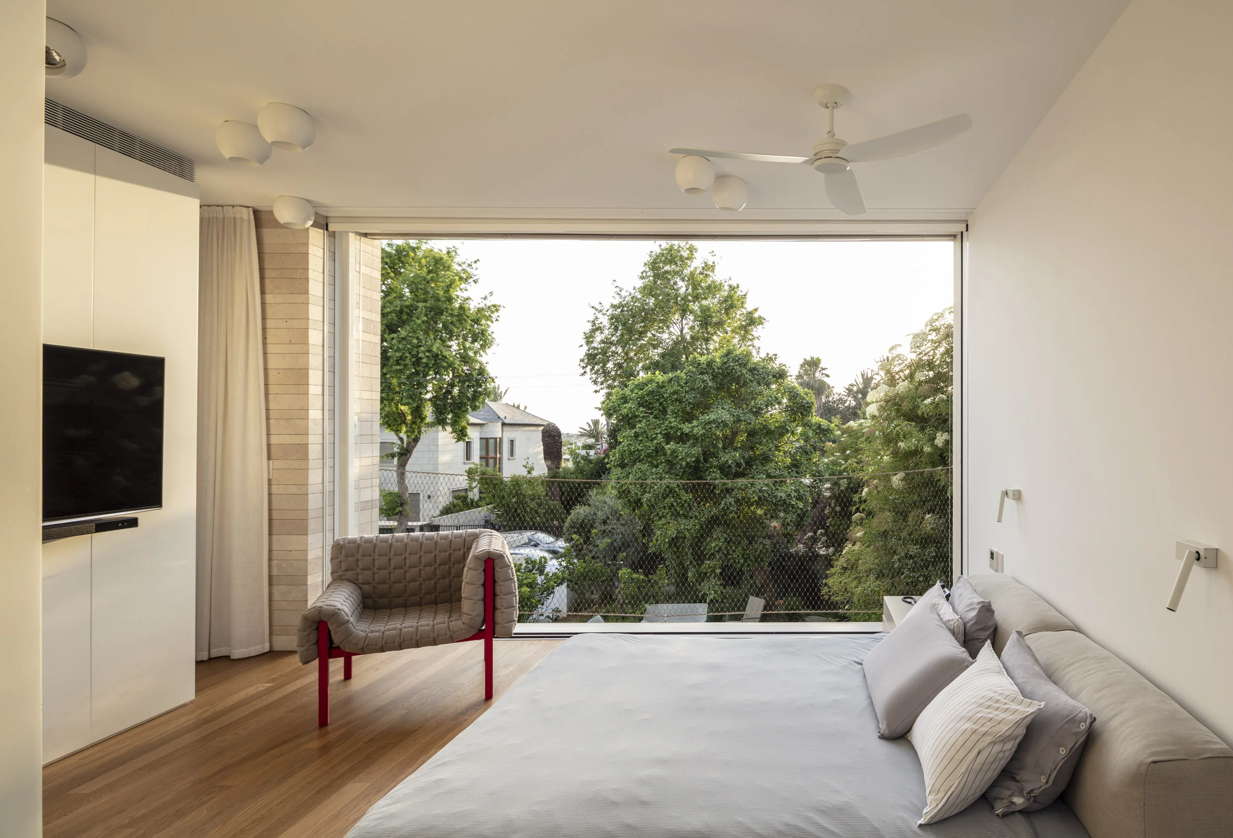 Z_HOUSE_2_045.jpg