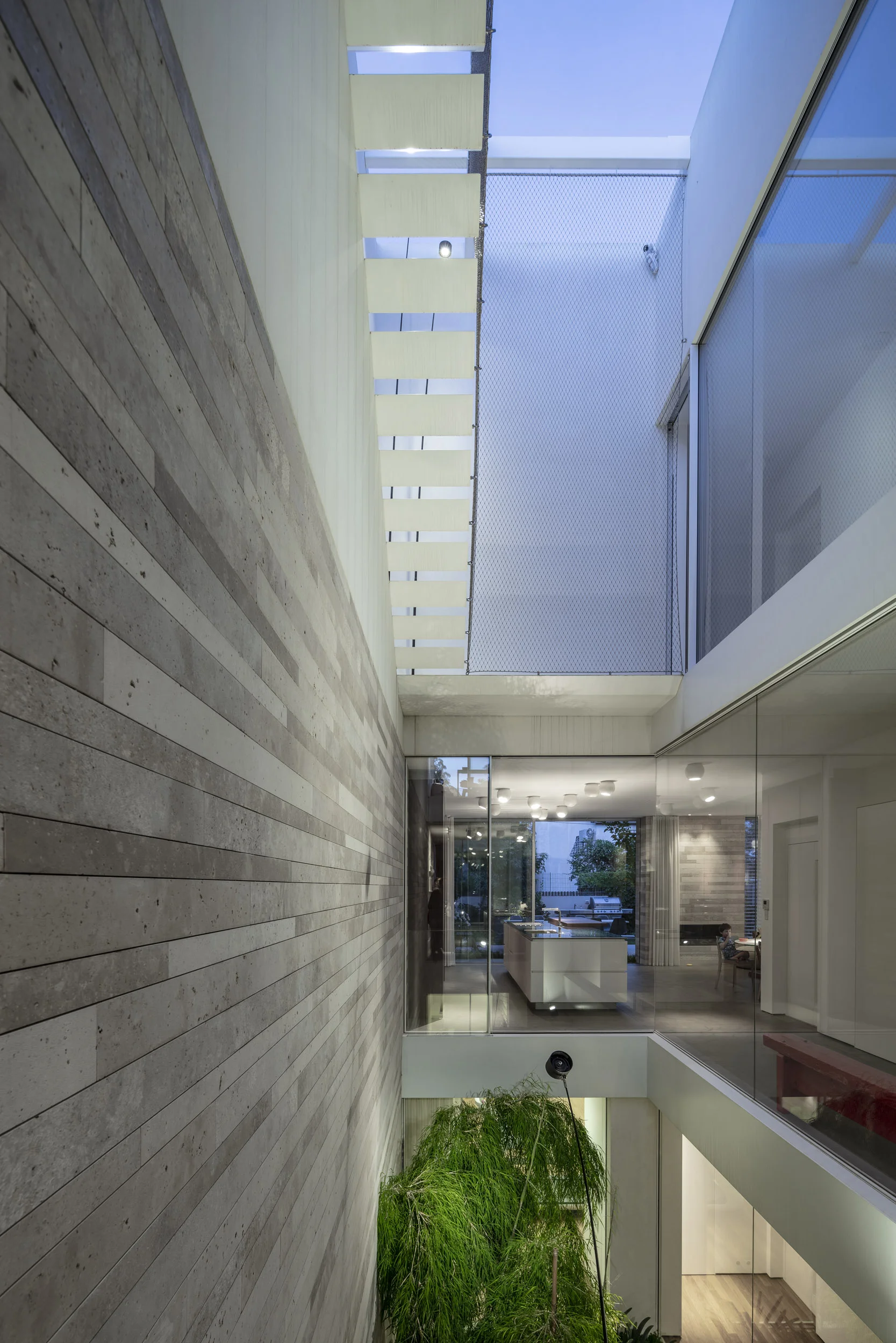 Z_HOUSE_2_048.jpg