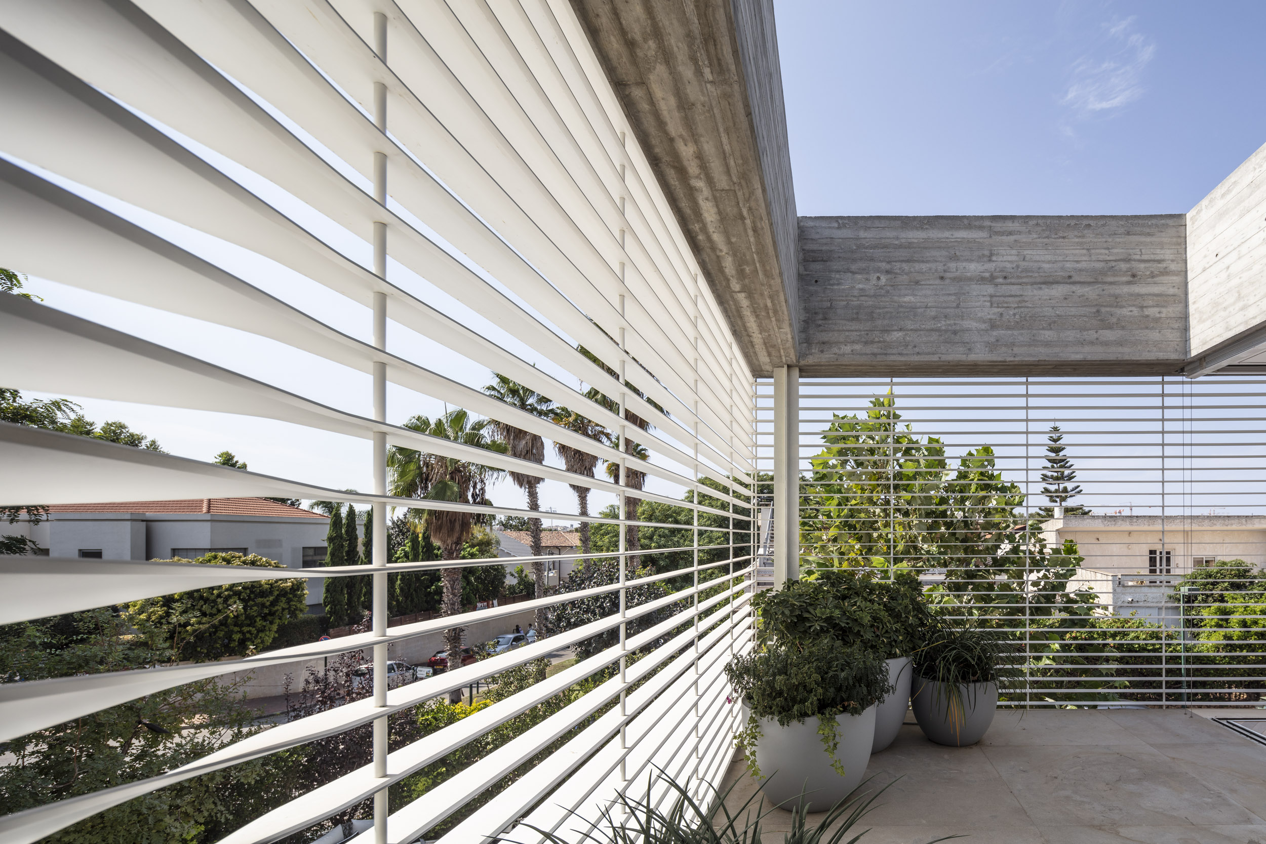 SHINE_HOUSE_025.jpg