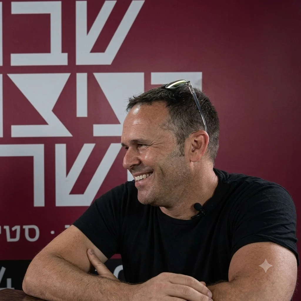 YouTube: Yoav Anderman at Tel Aviv Design Week. An interview about architecture, professional practice and design at the Transparent Studio..