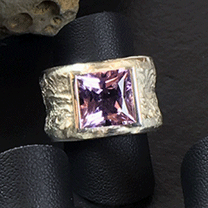 Silberring mit Lavendel-Zirkon