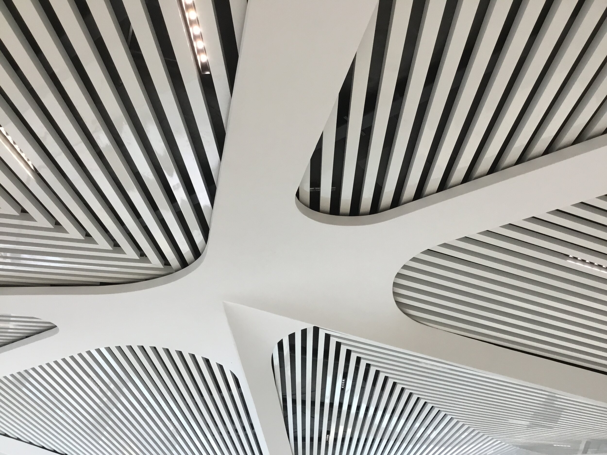 LC-A_PLAZA_INTERIOR_6.JPG