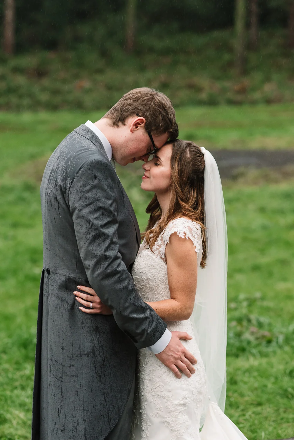 guildford-wedding-photographer-28.jpg