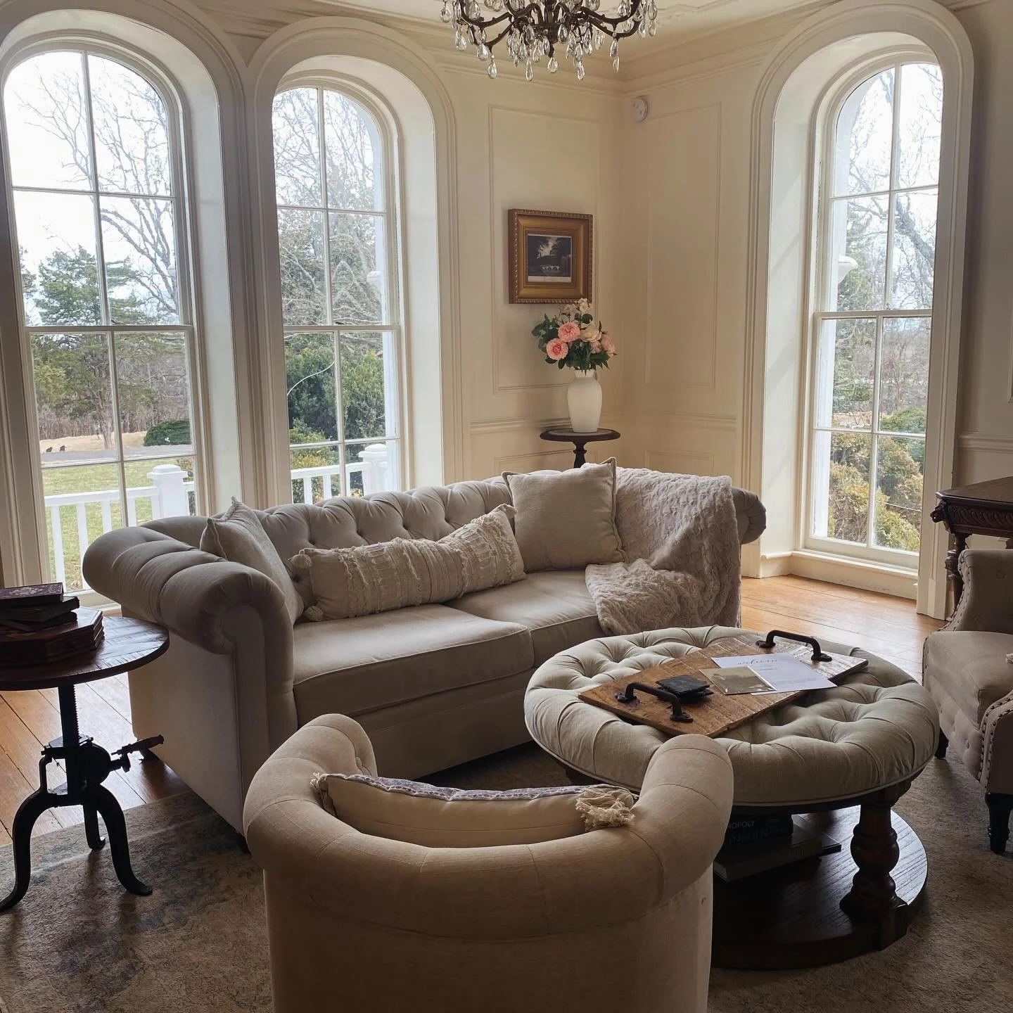💕 I&rsquo;m finding inspiration in the loveliest of places. Today begins day one of the Little Women retreat @mayhurstestate with @thecashells. I made it out of Massachusetts yesterday morning just before the blizzard. This setting in the foothills 