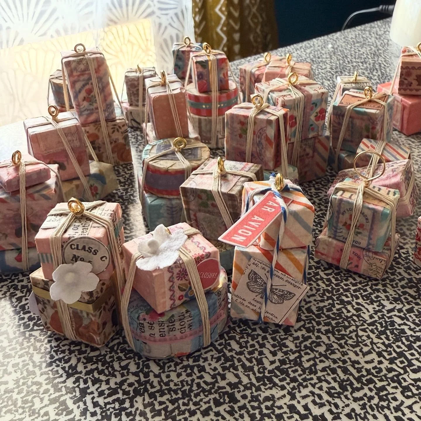 None of this would be possible without an incredible support system. @nilsagebert and @kevinstueber brought my vision to life with these gifts. Kevin cut the wood and wrapped, Nilsa is making them look like beautiful little gems. I really need her to