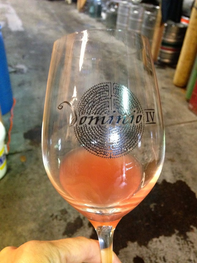 Tank tasting Patrick's "Inverse", Viognier with a touch of Syrah