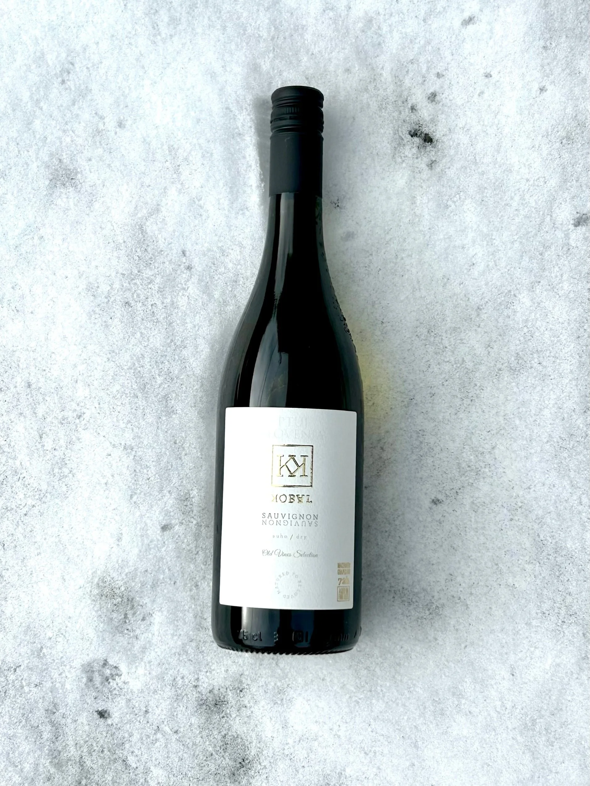 DCCC645D-8904-4856-85F7-4B2B1AFF2016