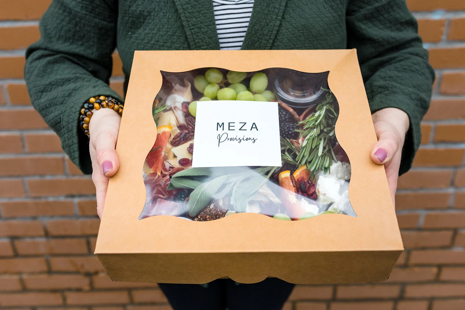 1892D35D-FA1F-4E5B-8A9F-2C4286DFBA12