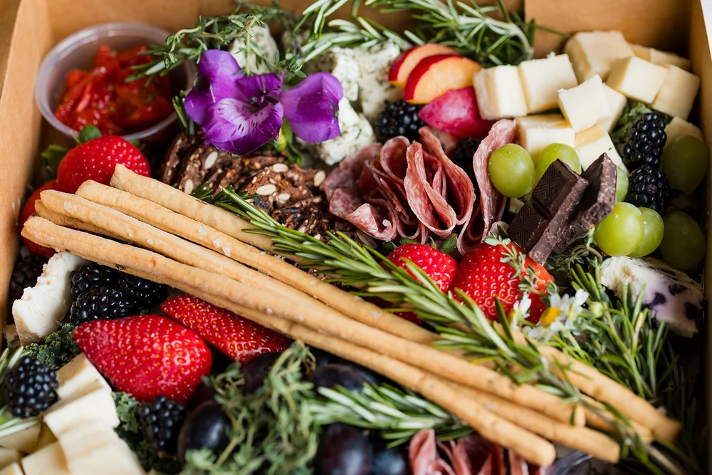 Provisions Box — meza wine shop
