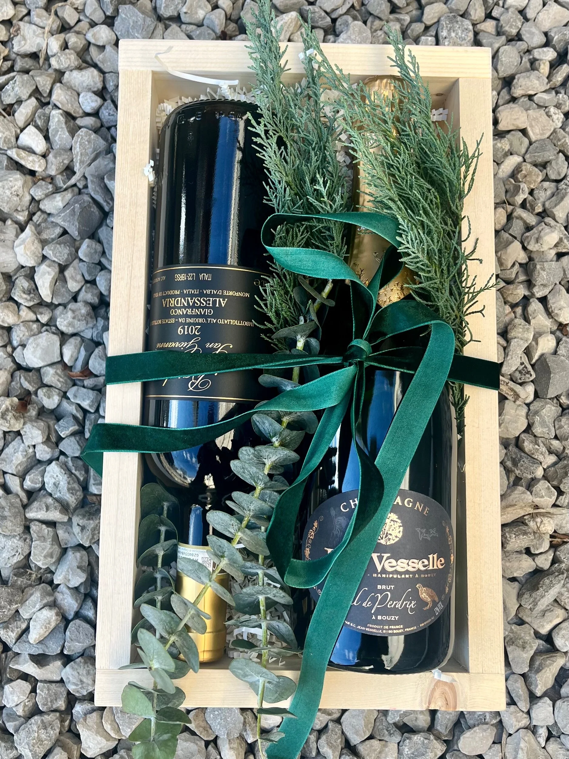 B5208B67-2AEC-4C01-9585-FC267AAA8299