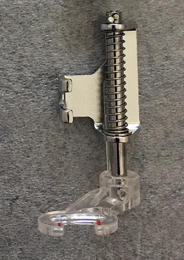 Janome 9400 PD-H foot.jpg
