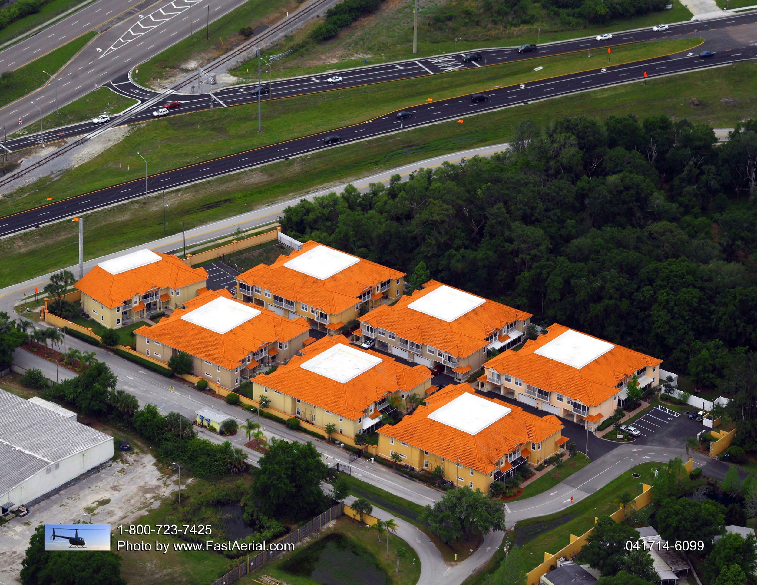 SolarRoofing-041714-6099.jpg