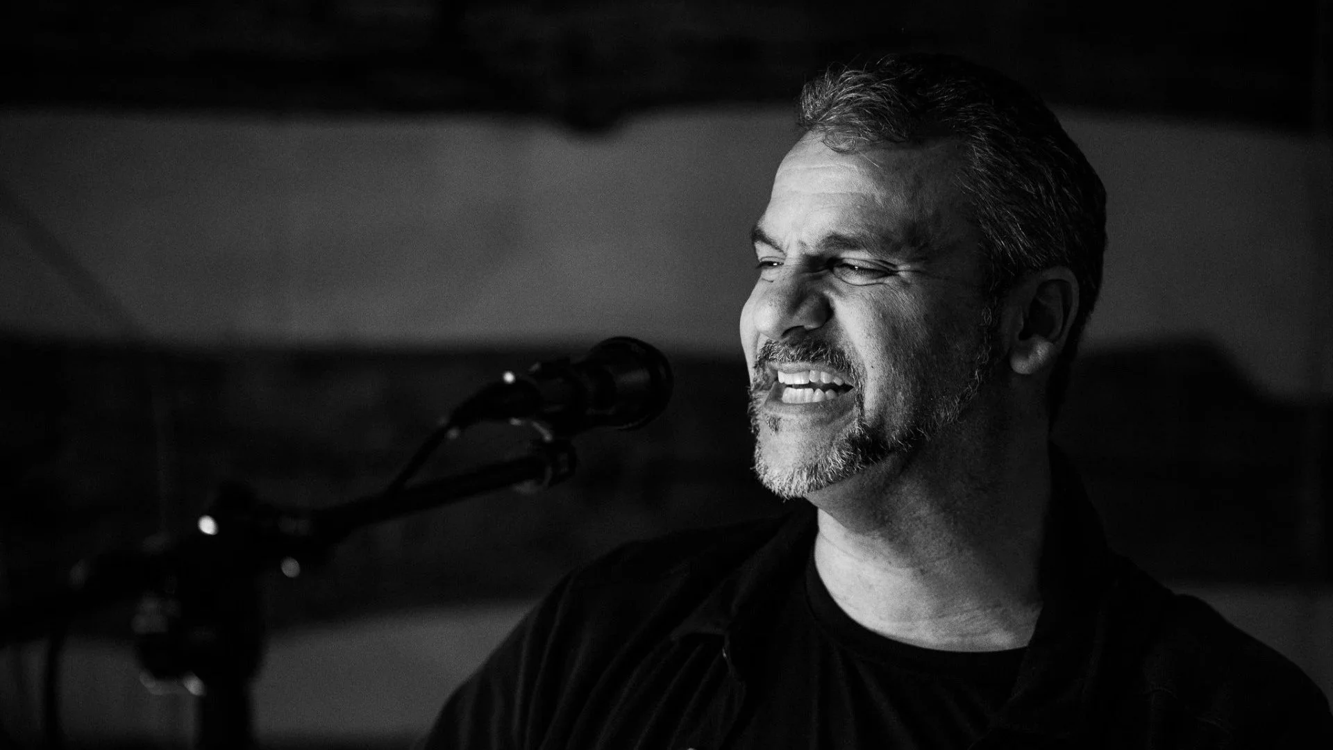 Live Music: Matt Benden