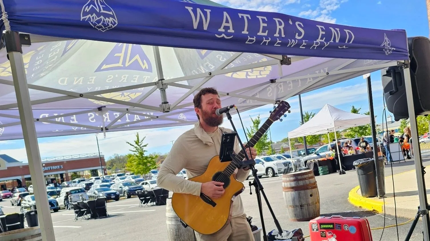 Live Music: Andrew Kuhens