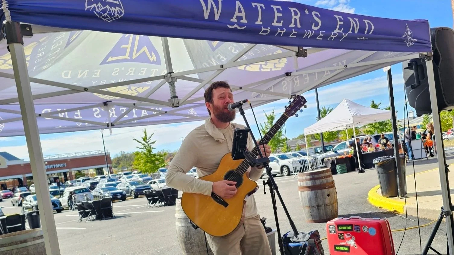 Live Music: Andrew Kuhens