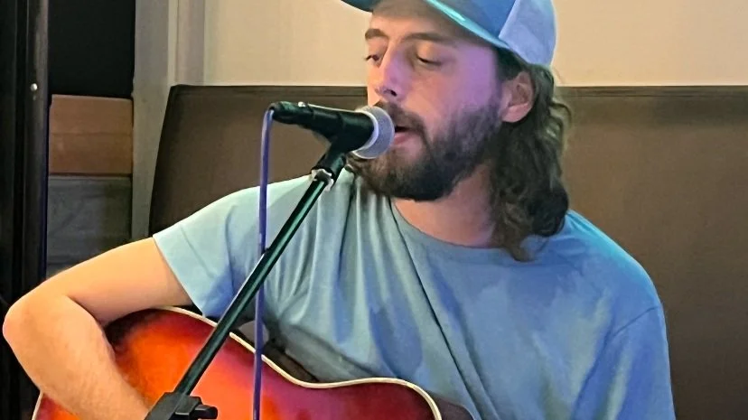 Live Music: Ryan Blaine