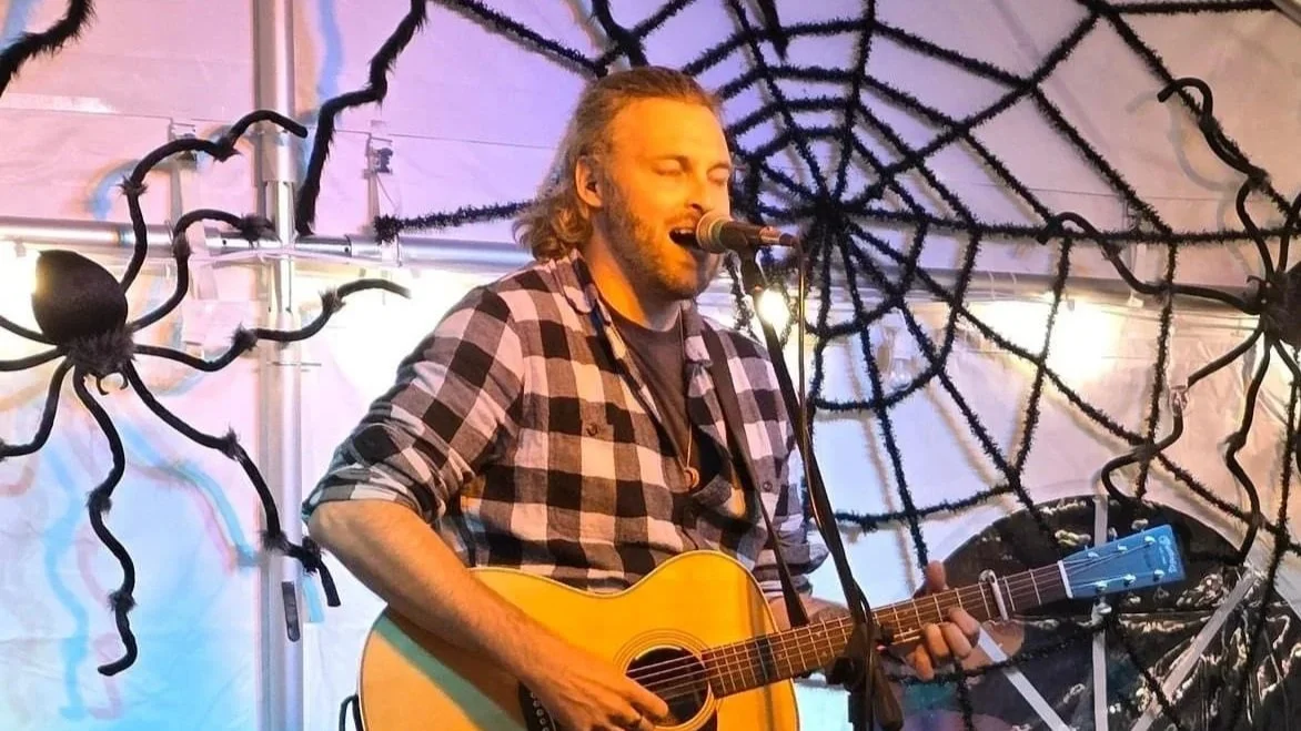 Live Music: Joe Downer (Halloween Bash)