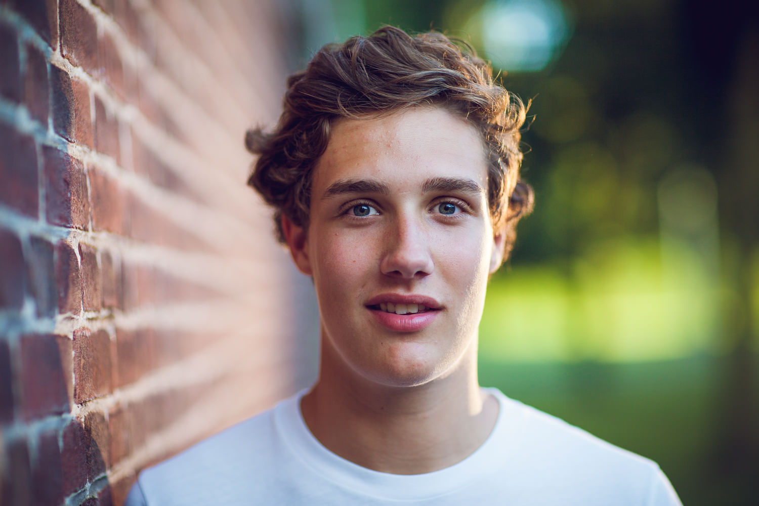 Canon EOS 5D Mark II | Canon 85/1.2 L II USM | 1/500 | f/1.6 | ISO 100 Ook voor close-up portretten werkt dit effect prima!