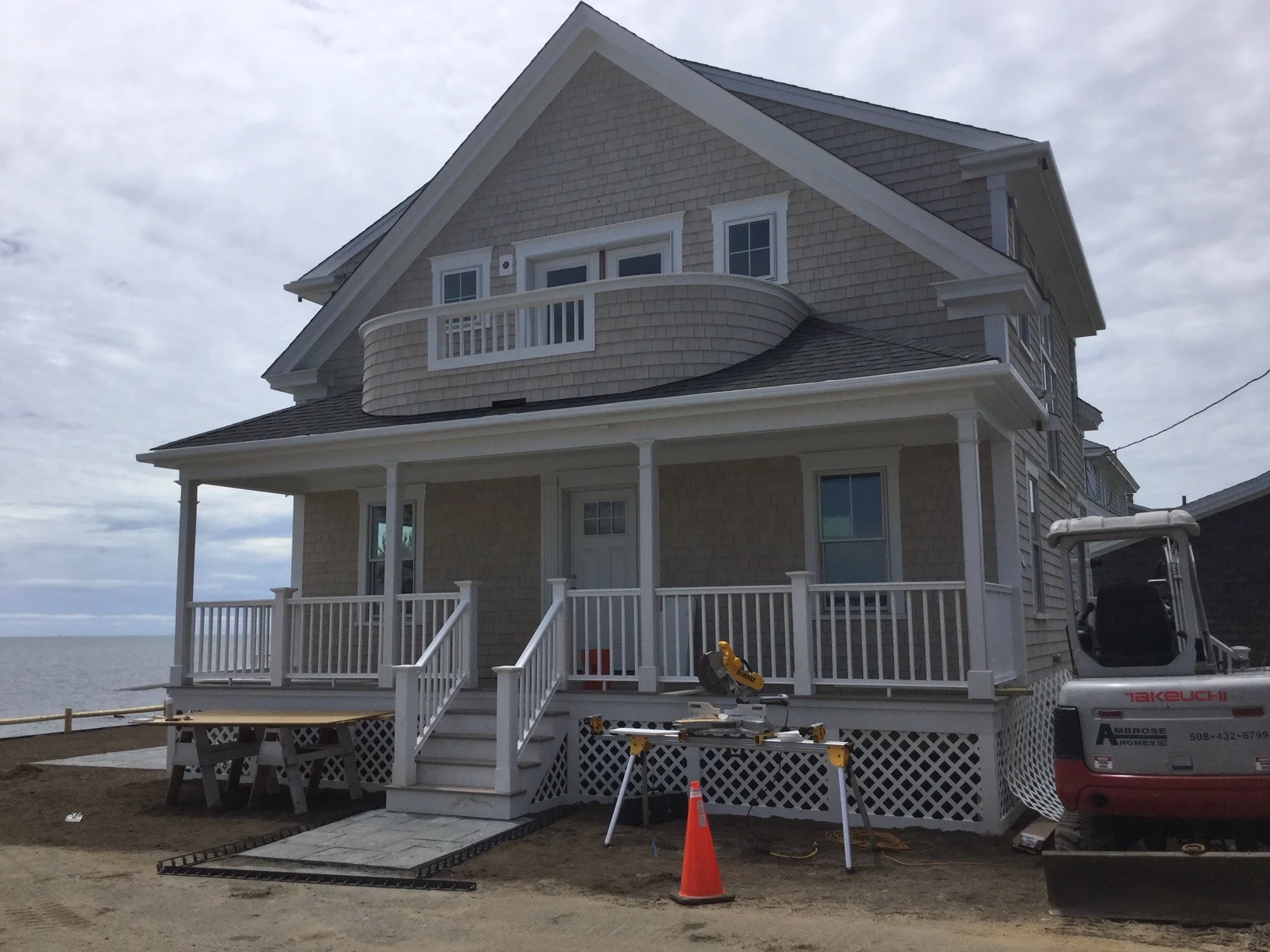P-L+Exterior+652015+(2).jpg