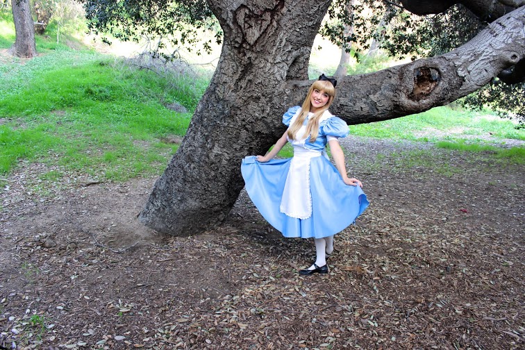 Alice1.jpg
