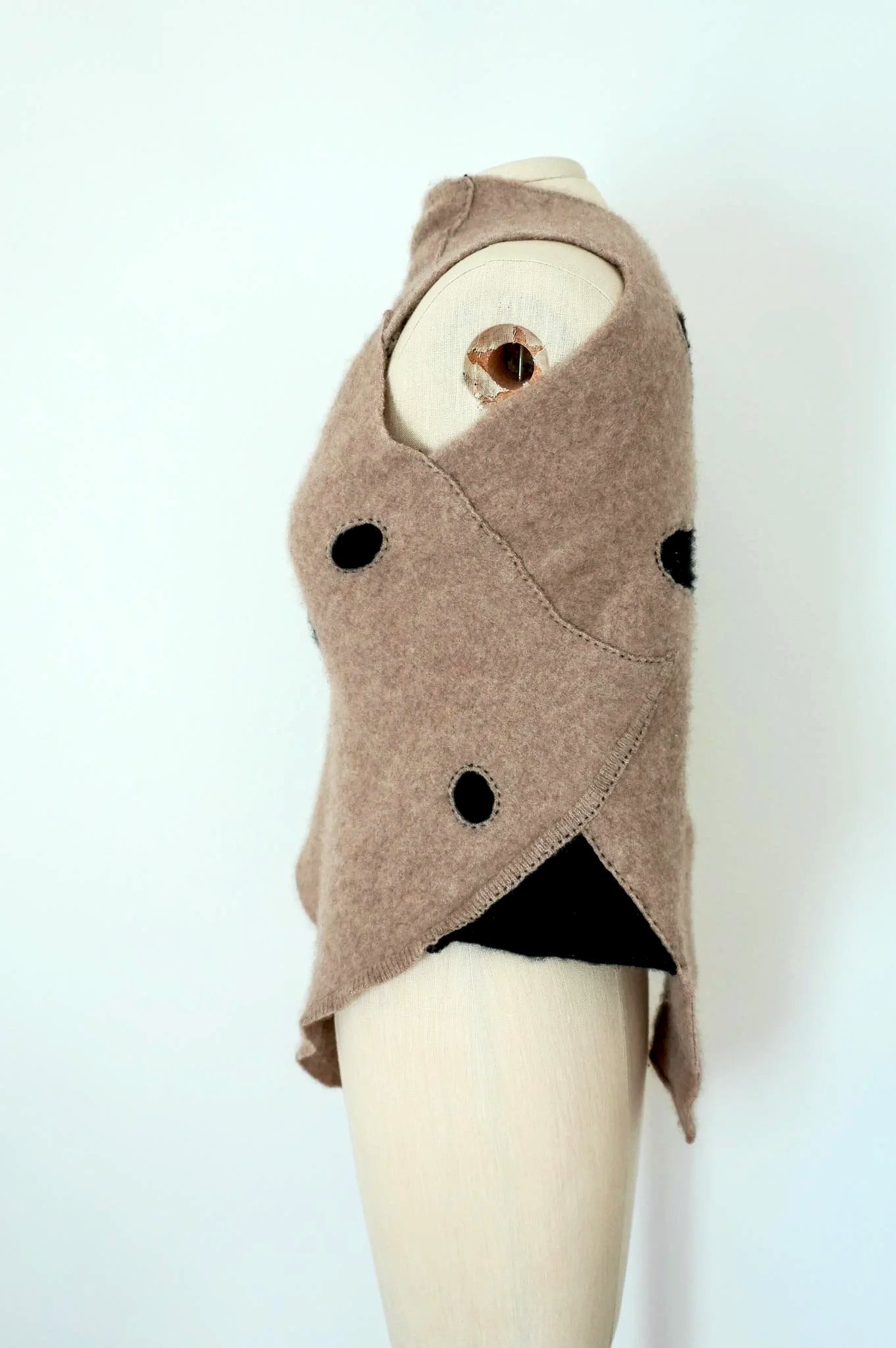 Cashmere+Birdy+Left+Side+View.jpg