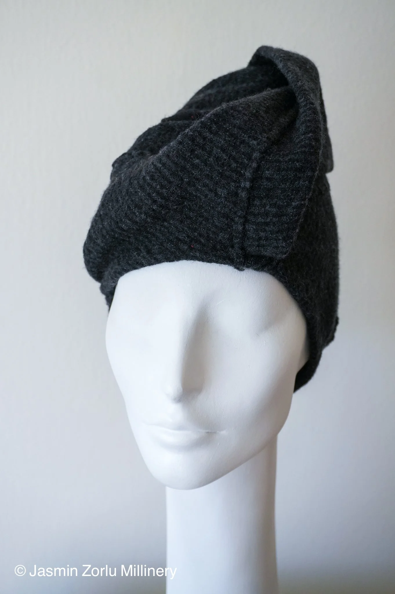 grey paysan beret-7.jpg