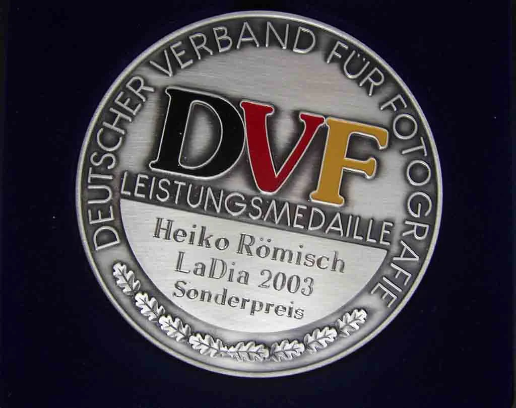 Medaille Kopie 2.jpg