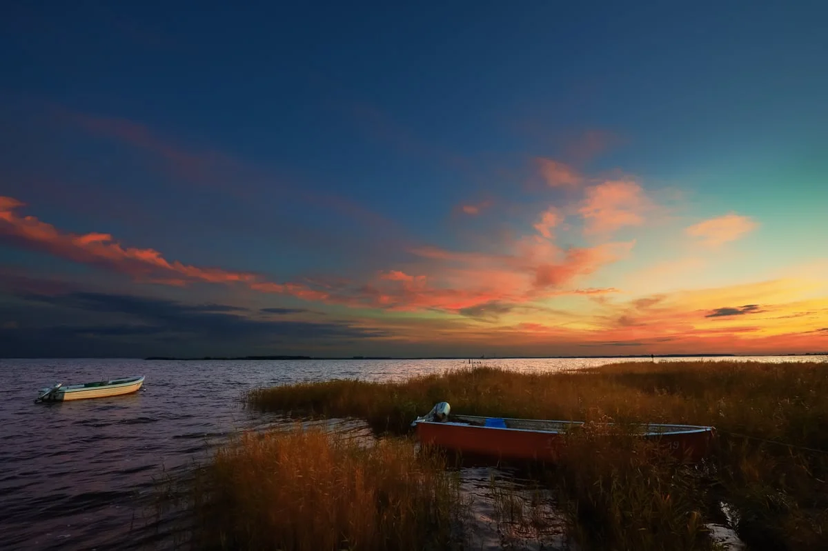 30x40  201210  boats at bodden evening 6037 sh sRGB.jpg