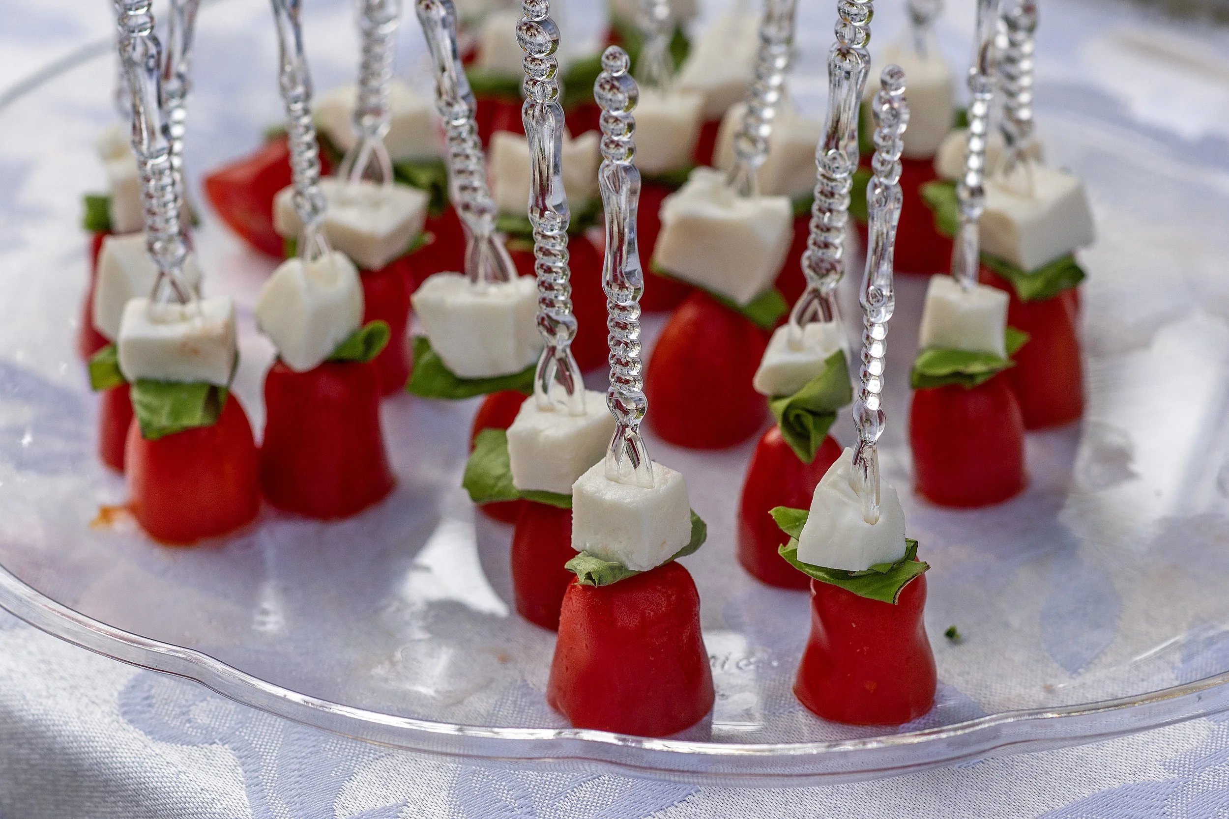 TOMATO CHEESE APPITIZERS.jpg