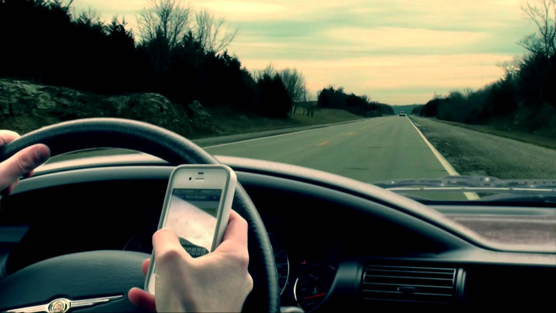 Using behavioural economics to overcome the problem of distracted driving
