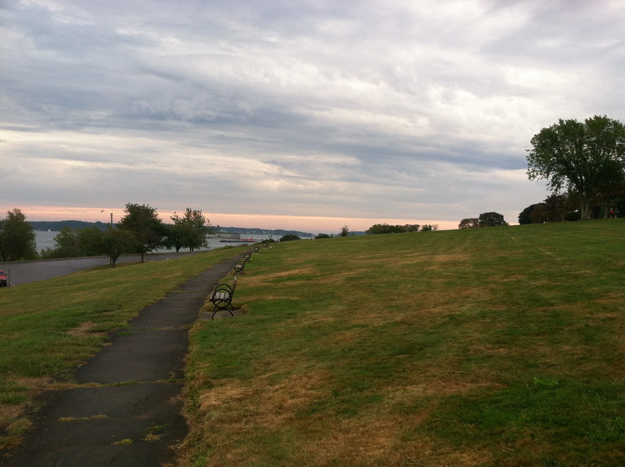 Portland Rambles: Clinging to the Edge